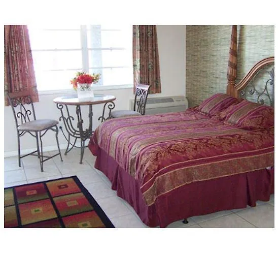 Hotel Camelot 3*