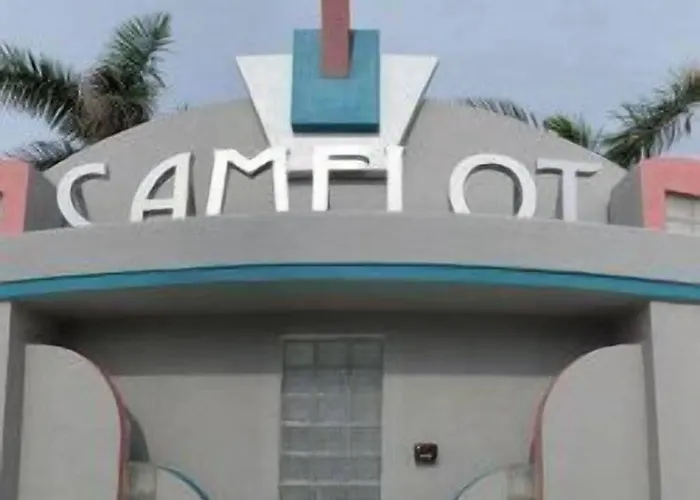 Camelot Hotel 3*
